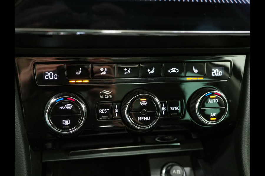 Škoda Superb Combi 1.4 TSI iV Business Edition Plus | Panoramadak | Trekhaak | Canton | Keyless | Adaptive Cruise | Carplay