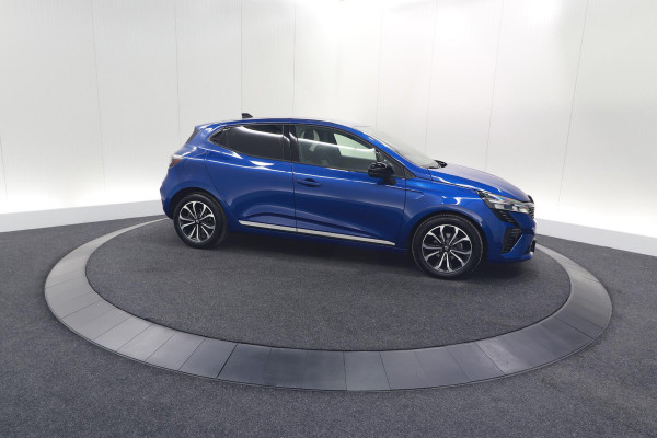 Renault Clio TCe 90 GPF techno | Nieuw Model | 360 Camera Lage Kilometerstand | Apple Carplay | Parkeersensoren