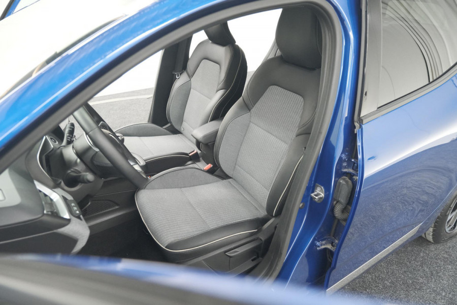 Renault Clio TCe 90 GPF techno | Nieuw Model | 360 Camera Lage Kilometerstand | Apple Carplay | Parkeersensoren