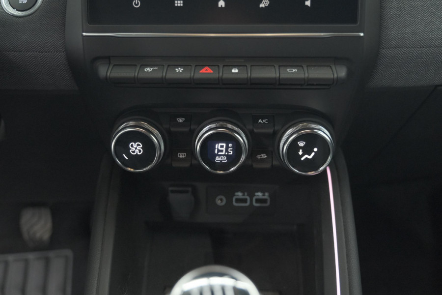 Renault Clio TCe 90 GPF techno | Nieuw Model | 360 Camera Lage Kilometerstand | Apple Carplay | Parkeersensoren