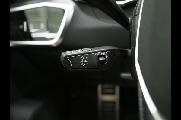Audi A6 Avant 55 TFSI e quattro Competition | Panoramadak | Camera | Adaptive Cruise | Keyless | Virtual | Carplay