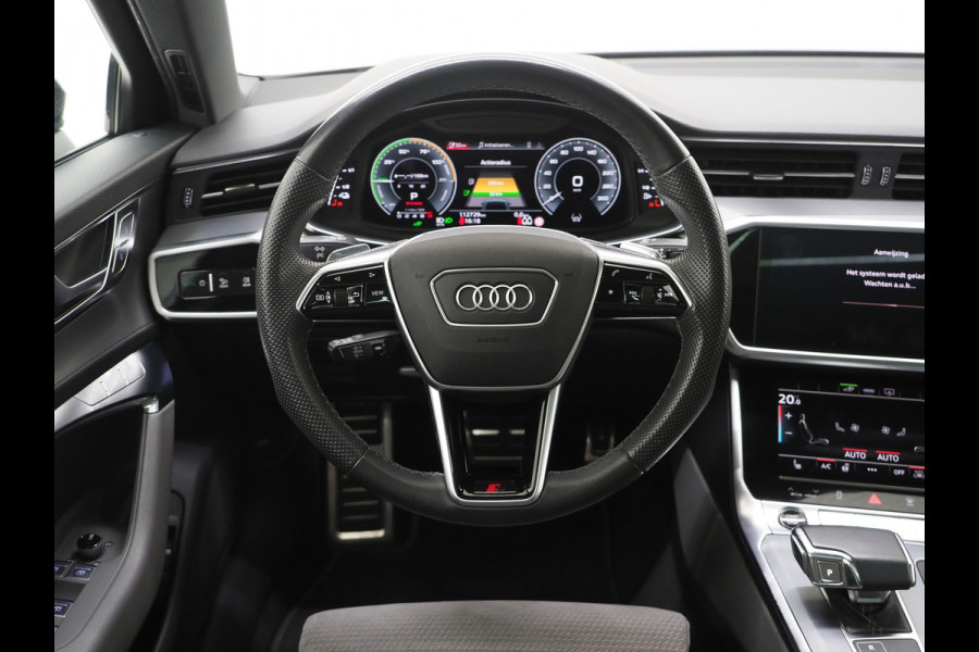 Audi A6 Avant 55 TFSI e quattro Competition | Panoramadak | Camera | Adaptive Cruise | Keyless | Virtual | Carplay