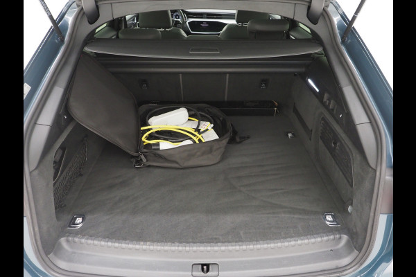 Audi A6 Avant 55 TFSI e quattro Competition | Panoramadak | Camera | Adaptive Cruise | Keyless | Virtual | Carplay