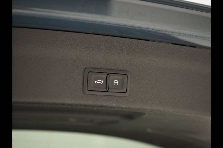 Audi A6 Avant 55 TFSI e quattro Competition | Panoramadak | Camera | Adaptive Cruise | Keyless | Virtual | Carplay