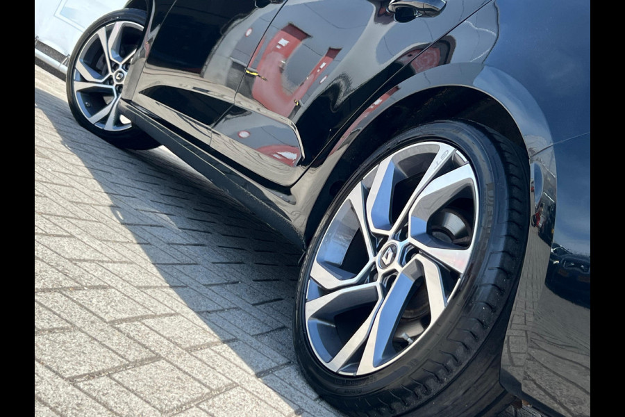 Renault MEGANE Estate 1.6 TCe GT PANODAK | STOELVERWARMING | LED