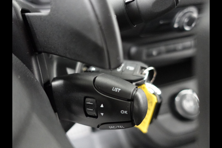 Peugeot Expert 145pk L3 Automaat Airco Cruise Navi Trekhaak Airco Cruise Control Trekhaak