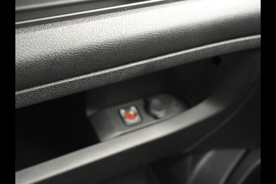 Peugeot Expert 145pk L3 Automaat Airco Cruise Navi Trekhaak Airco Cruise Control Trekhaak