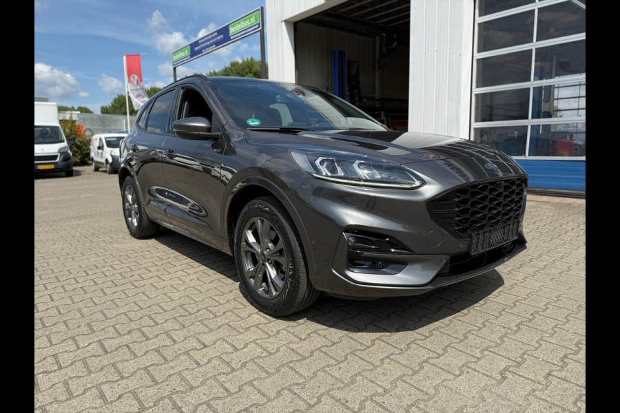 Ford Kuga 2.5 PHEV ST-Line X Trekhaak / Schuifdak (RIJKLAARPRIJS/BOVAG)