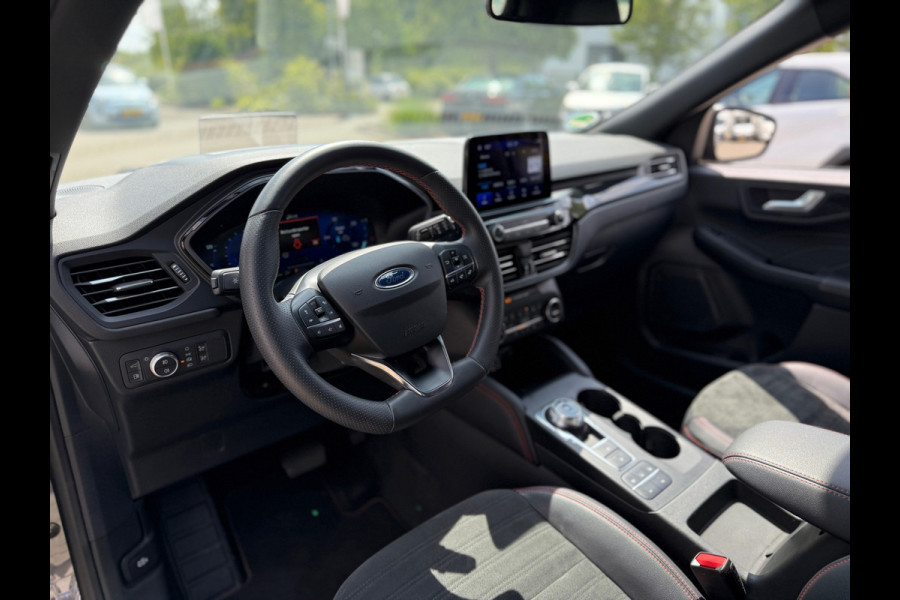 Ford Kuga 2.5 PHEV ST-Line X Trekhaak / Schuifdak (RIJKLAARPRIJS/BOVAG)