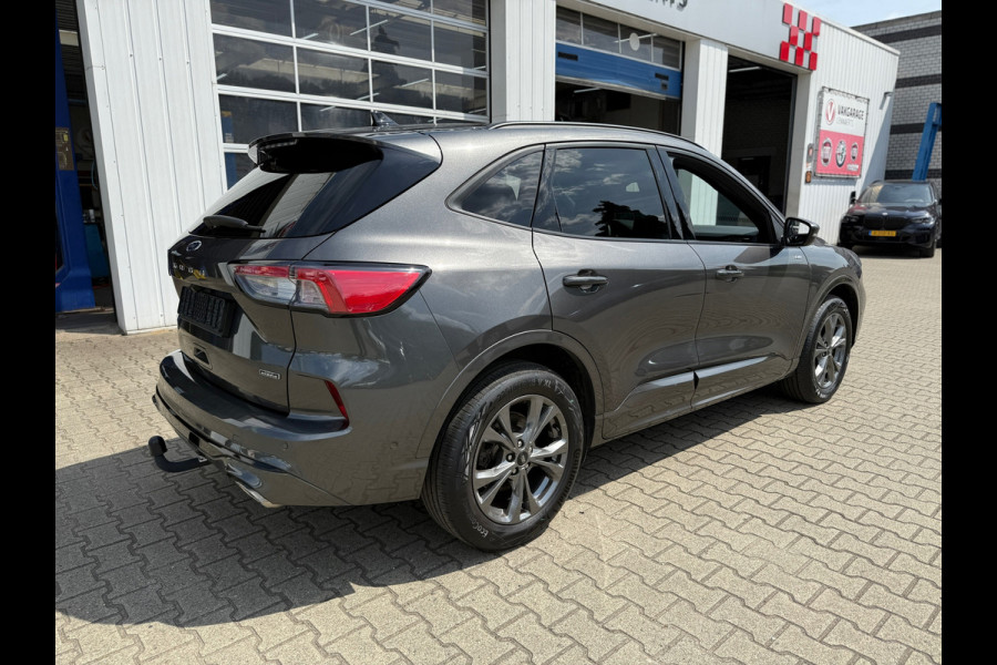 Ford Kuga 2.5 PHEV ST-Line X Trekhaak / Schuifdak (RIJKLAARPRIJS/BOVAG)