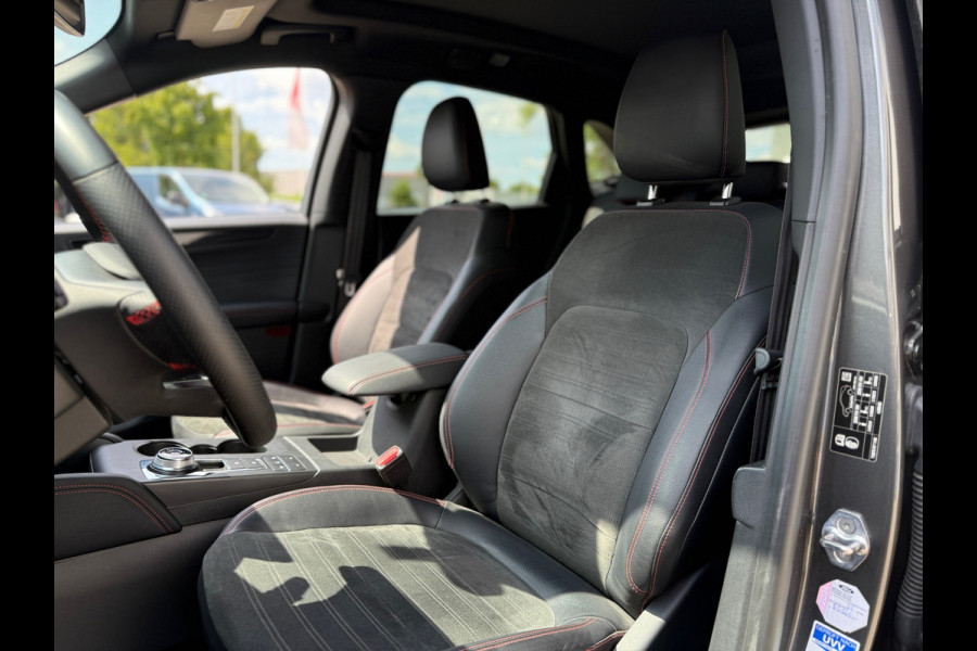 Ford Kuga 2.5 PHEV ST-Line X Trekhaak / Schuifdak (RIJKLAARPRIJS/BOVAG)