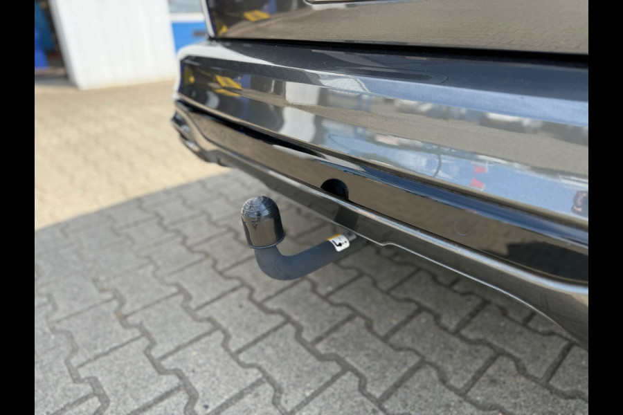 Ford Kuga 2.5 PHEV ST-Line X Trekhaak / Schuifdak (RIJKLAARPRIJS/BOVAG)