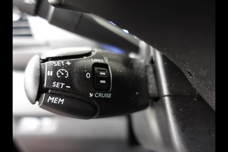 Peugeot Expert 145pk L3 Automaat Navigatie Trekhaak Carplay Cruise control Airco parkeersensoren