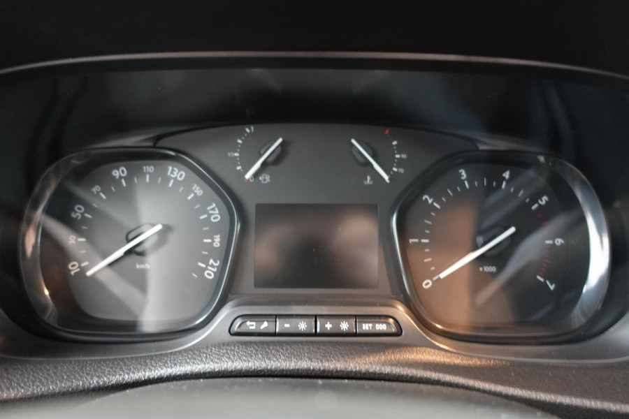 Peugeot Expert 180PK Automaat L3 Premium Dubbele Cabine Navigatie Trekhaak Parkeersensoren Apple Carplay Cruise control Airco