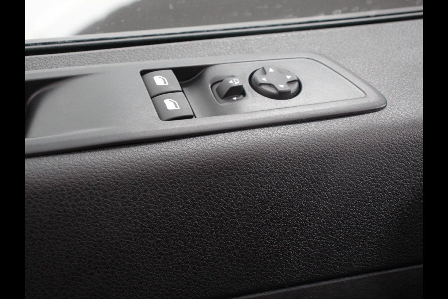 Peugeot Expert 2.0 BlueHDI 145PK L3 Automaat Airco Navigatie Trekhaak Cruise Control
