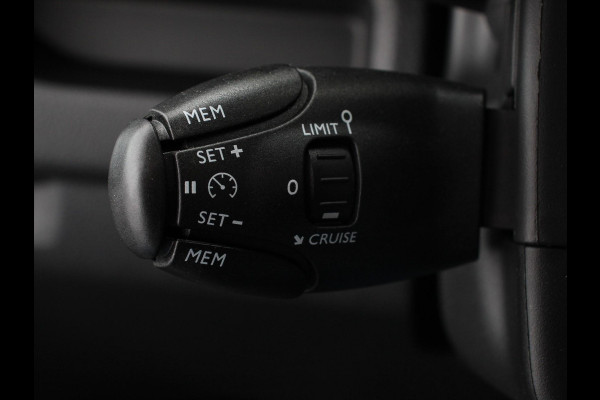 Peugeot Expert 2.0 BlueHDI 145PK L3 Automaat Airco Navigatie Trekhaak Cruise Control