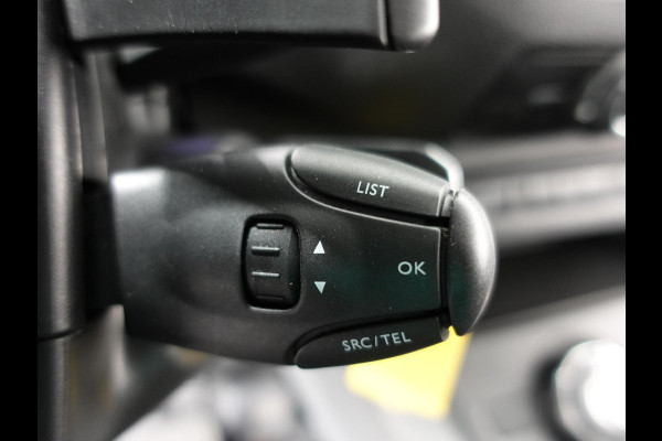 Peugeot Expert 2.0 BlueHDI 180PK Long Premium Automaat Airco Carplay Navigatie Cruise control   3-zits