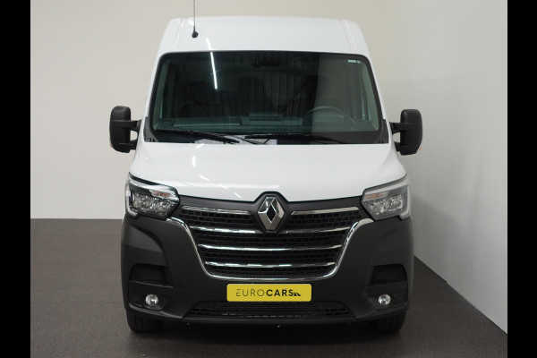 Renault Master T35 2.3 dCi 135PK L2H2 Airco Cruise Control Camera Nav PDC V+A Trekhaak 270° Deuren