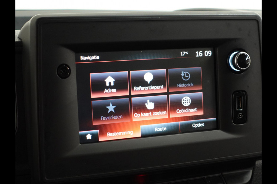 Renault Master T35 2.3 dCi 135PK L2H2 Airco Cruise Control Camera Nav PDC V+A Trekhaak 270° Deuren