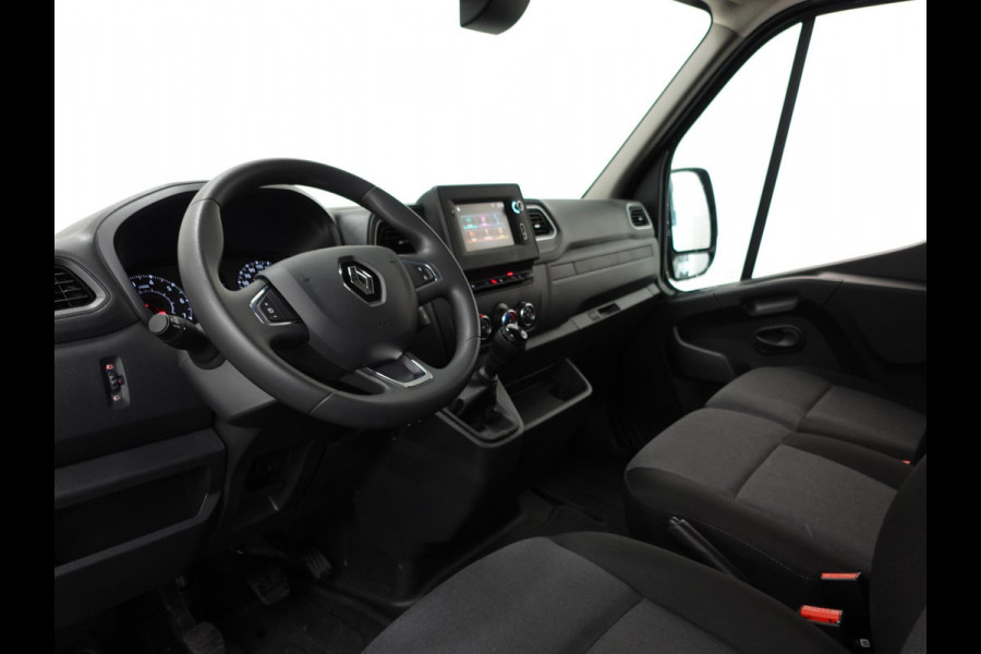 Renault Master T33 2.3 dCi 135PK L2H2 Work Edition Airco Bluetooth Cruise Control Trekhaak