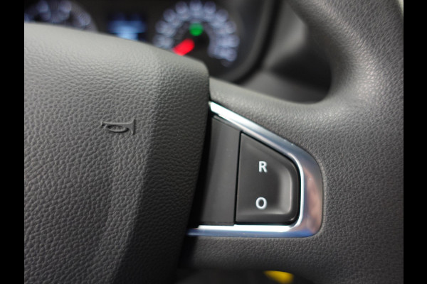 Renault Master T33 2.3 dCi 135PK L2H2 Work Edition Airco Bluetooth Cruise Control Trekhaak