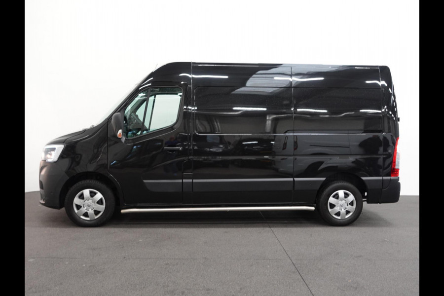 Renault Master T33 2.3 dCi 135PK L2H2 Work Edition Airco Bluetooth Cruise Control Trekhaak