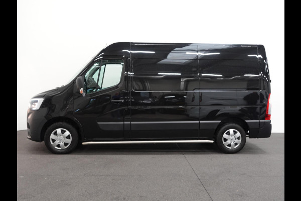 Renault Master T33 2.3 dCi 135PK L2H2 Work Edition Airco Bluetooth Cruise Control Trekhaak