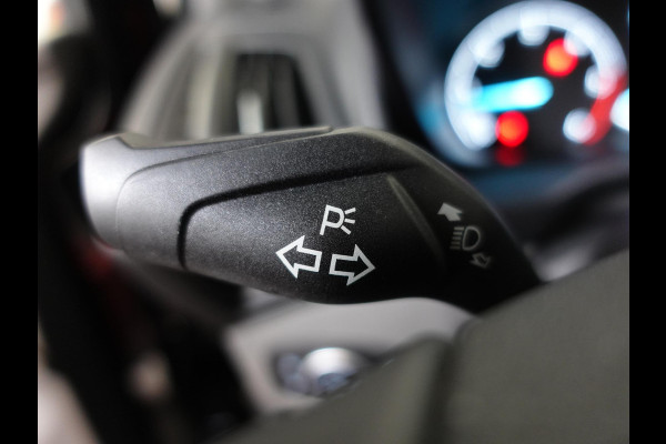 Ford Transit Connect 1.5 L1 Trend Automaat Navigatie Airco Cruise control Parkeersensoren 3 Zits Camera