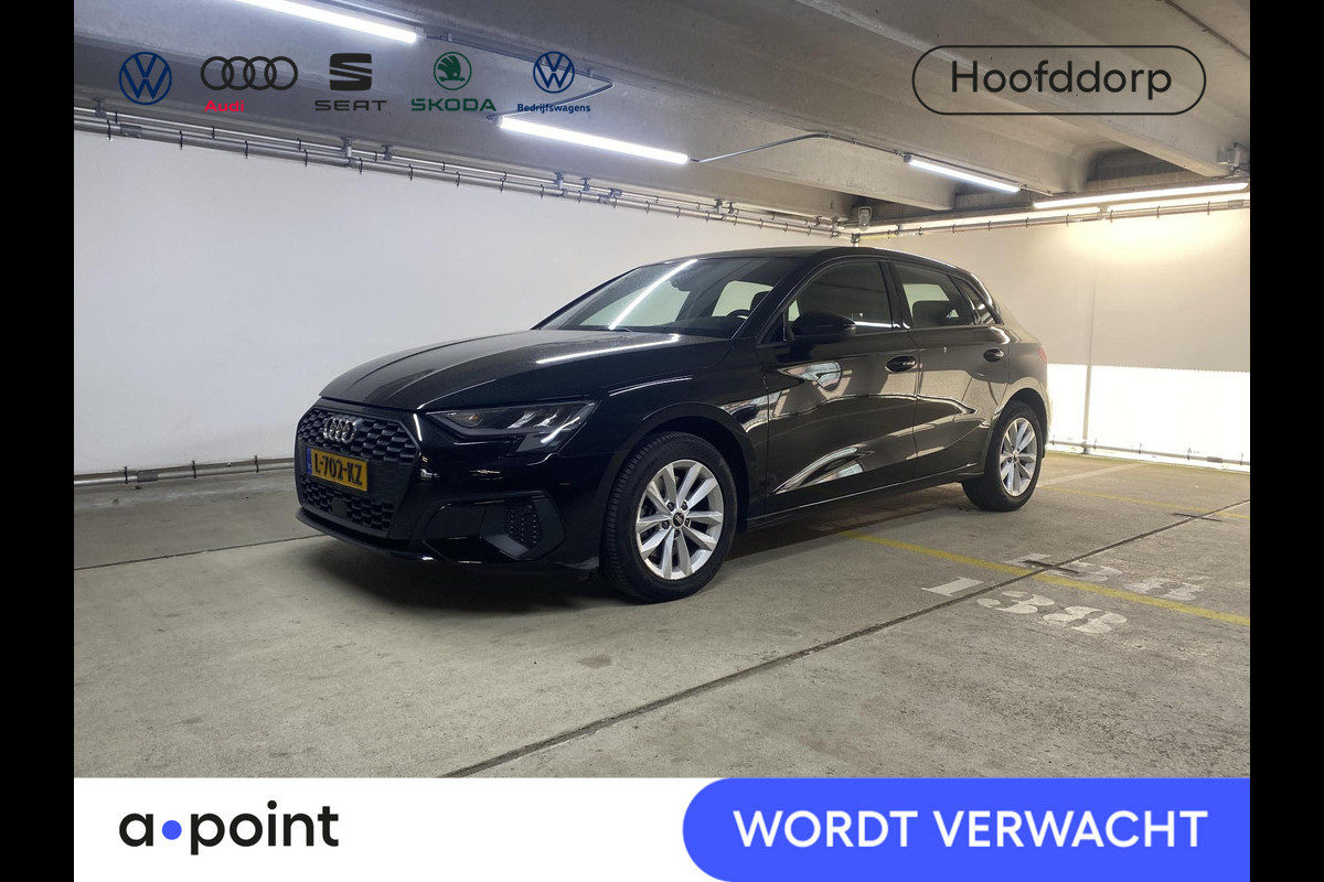 Audi A3 Sportback 30 TFSI Pro Line 110 pk S-tronic | Navigatie via App | Parkeersensoren achter | Autom. airco | LED koplampen | Apple Carplay/Android Auto | Audi A3 Sportback 30 TFSI Pro Line 110 pk S-tronic | Navigatie via App | Parkeersensoren achter | Autom. airco | LED koplampen | Apple Carplay/Android Auto |