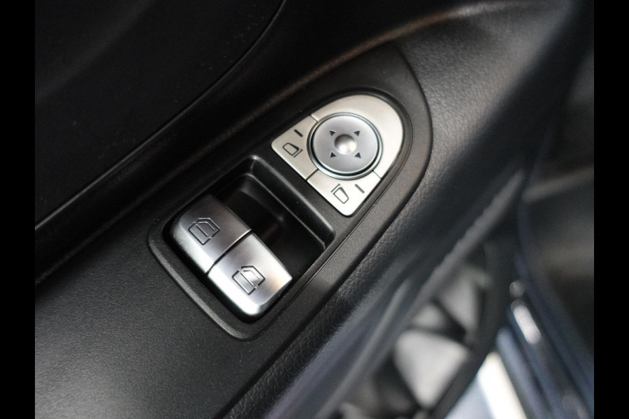 Mercedes-Benz Vito 114 CDI Lang Automaat Apple Carplay Camera Trekhaak Cruise control Airco Bluetooth