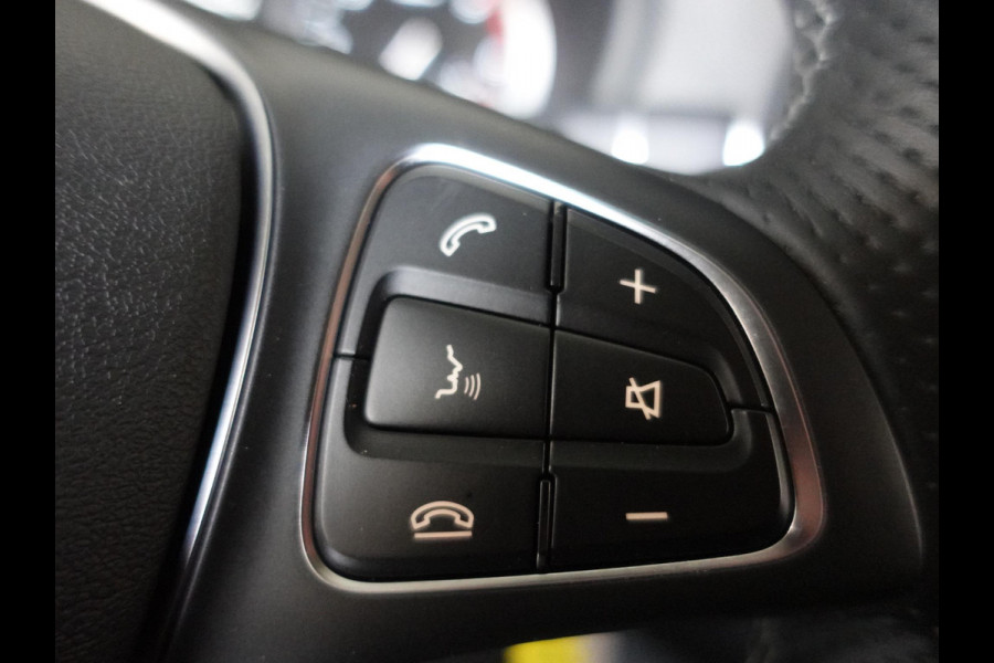 Mercedes-Benz Vito 114 CDI Lang Automaat Apple Carplay Camera Trekhaak Cruise control Airco Bluetooth