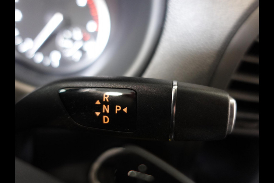 Mercedes-Benz Vito 114 CDI Lang Automaat Apple Carplay Camera Trekhaak Cruise control Airco Bluetooth