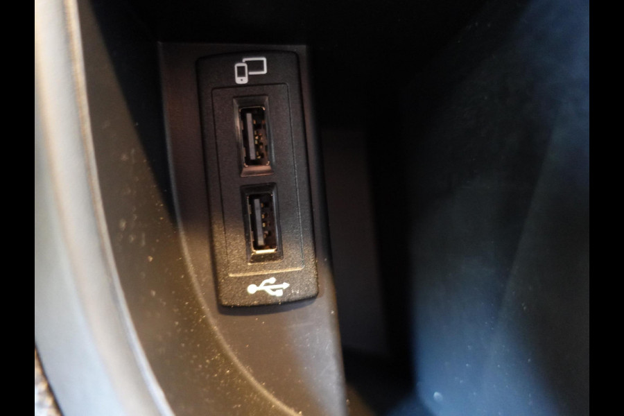 Mercedes-Benz Vito 114 CDI Lang Automaat Apple Carplay Camera Trekhaak Cruise control Airco Bluetooth