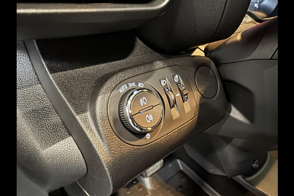 Opel Combo 1.5D L2H1 Edition Automaat Airco Bluetooth Cruise Control Navigatie Trekhaak