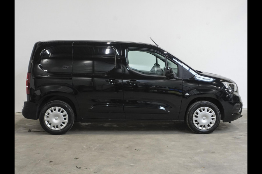 Opel Combo 1.5D L1H1 130pk Automaat Edition Airco Navigatie Apple Carplay/ Android Auto Trekhaak Betimmerd Cruise Control