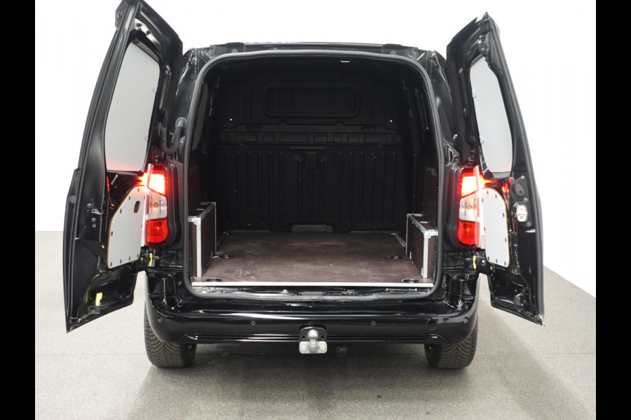 Opel Combo 1.5D L1H1 Edition Automaat Sport Edition Airco Navi Trekhaak Cruise Parkeersensoren