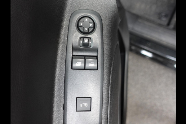 Opel Combo 1.5D L1H1 Edition Automaat Sport Edition Airco Navi Trekhaak Cruise Parkeersensoren