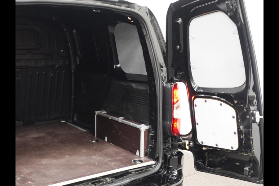 Opel Combo 1.5D L1H1 Edition Automaat Sport Edition Airco Navi Trekhaak Cruise Parkeersensoren