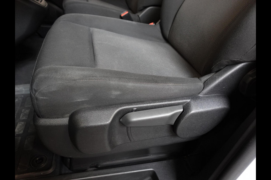 Opel Vivaro 2.0 CDTI L3H1 Dubbele Cabine Edition Navigatie Trekhaak Cruise control Airco