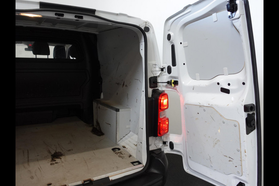 Opel Vivaro 2.0 CDTI L3H1 Dubbele Cabine Edition Navigatie Trekhaak Cruise control Airco