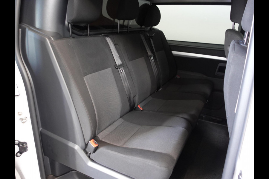 Opel Vivaro 2.0 CDTI L3H1 Dubbele Cabine Edition Navigatie Trekhaak Cruise control Airco
