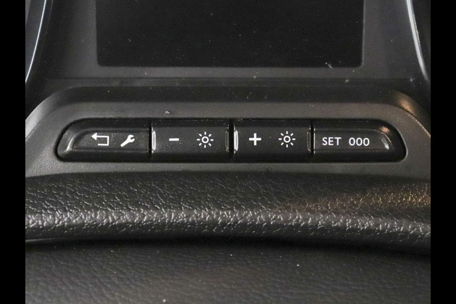 Opel Vivaro 2.0 CDTI Aut. 145 pk L3H1 Edition Airco Navi Trekhaak