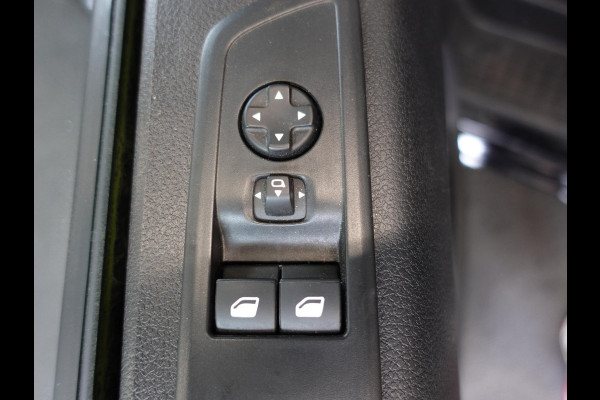 Peugeot Expert 145PK L3 Automaat Navigatie Apple Carplay Cruise control Trekhaak Parkeersensoren Euro6