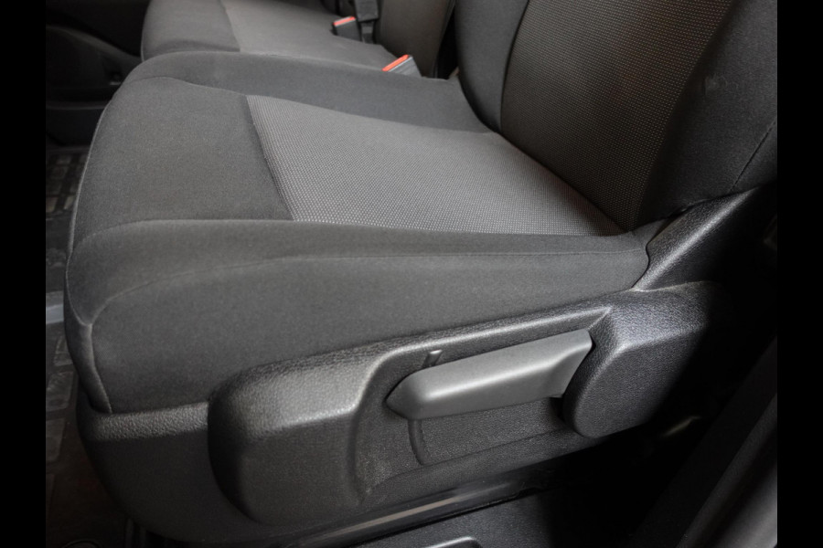 Peugeot Expert 145PK L3 Automaat Navigatie Apple Carplay Cruise control Trekhaak Parkeersensoren Euro6