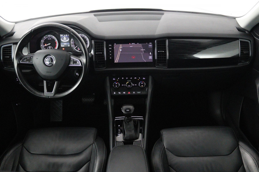 Škoda Kodiaq 1.4 TSI ACT Style Business 7p (TREKHAAK, STOELVERWARMING, CAMERA, SFEERVERLICHTING, ELEKTR STOELEN, NL-AUTO)