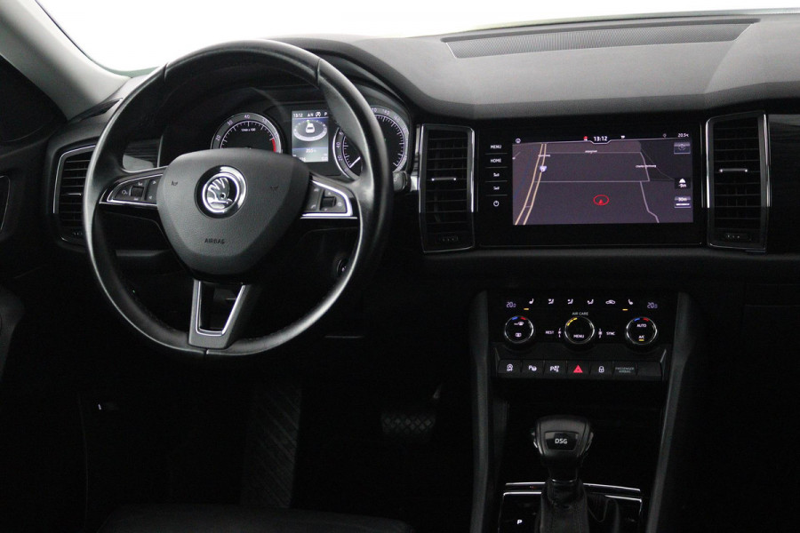 Škoda Kodiaq 1.4 TSI ACT Style Business 7p (TREKHAAK, STOELVERWARMING, CAMERA, SFEERVERLICHTING, ELEKTR STOELEN, NL-AUTO)