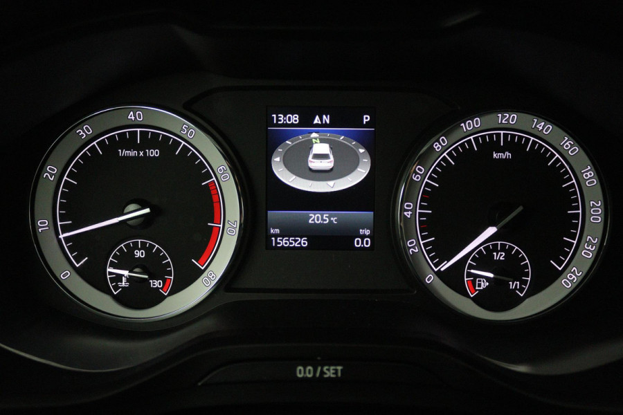 Škoda Kodiaq 1.4 TSI ACT Style Business 7p (TREKHAAK, STOELVERWARMING, CAMERA, SFEERVERLICHTING, ELEKTR STOELEN, NL-AUTO)