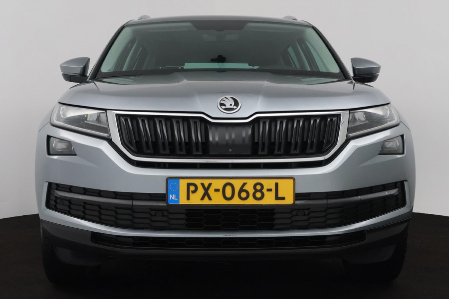 Škoda Kodiaq 1.4 TSI ACT Style Business 7p (TREKHAAK, STOELVERWARMING, CAMERA, SFEERVERLICHTING, ELEKTR STOELEN, NL-AUTO)