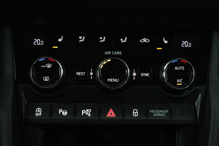 Škoda Kodiaq 1.4 TSI ACT Style Business 7p (TREKHAAK, STOELVERWARMING, CAMERA, SFEERVERLICHTING, ELEKTR STOELEN, NL-AUTO)