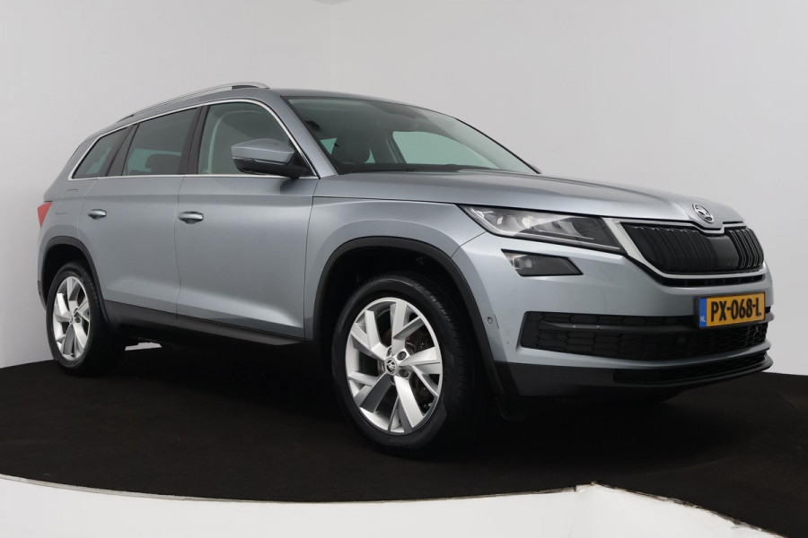 Škoda Kodiaq 1.4 TSI ACT Style Business 7p (TREKHAAK, STOELVERWARMING, CAMERA, SFEERVERLICHTING, ELEKTR STOELEN, NL-AUTO)
